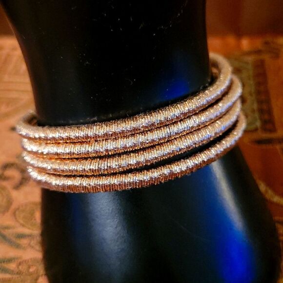 Gold Fashion Jewelry Bracelet cuff With Magnetic Closure NWOT - Picture 4 of 5